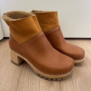 Brown Swedish Hasbeens heeled clog boots